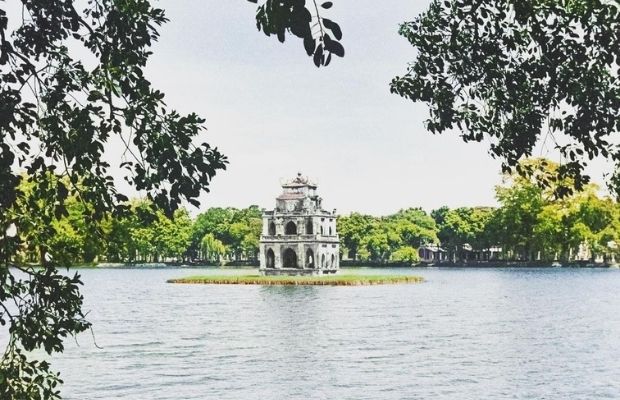 Hoan Kiem Lake, Hanoi